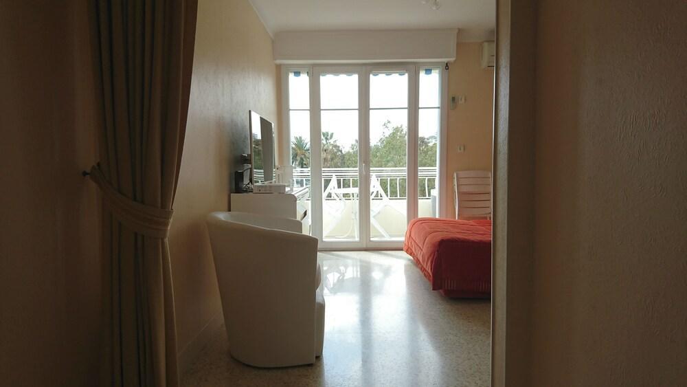 Studio 3 Etoiles Vue Mer 150M Plages Parking Clim Wifi Κάννες Εξωτερικό φωτογραφία